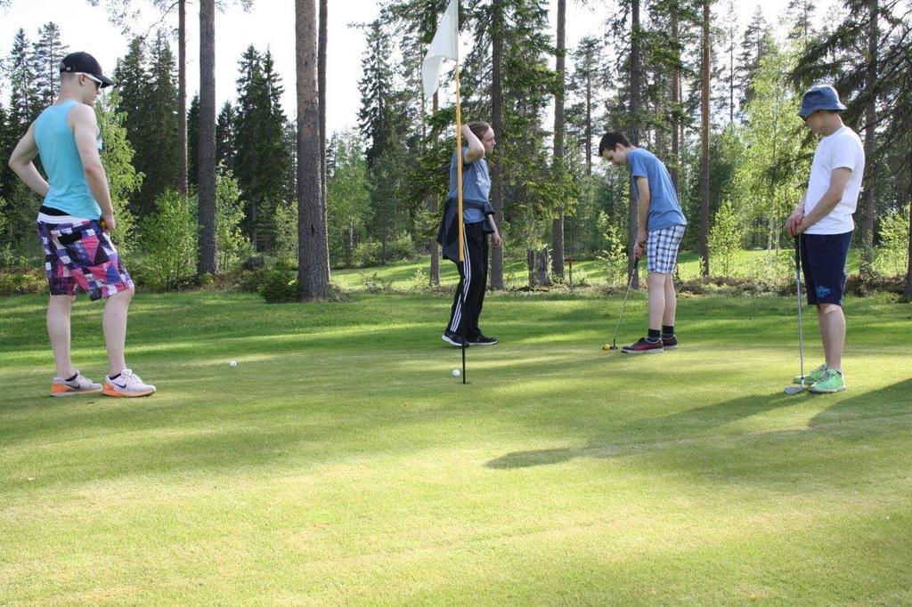 Kesaeaitat Hotell Ähtäri Exteriör bild
