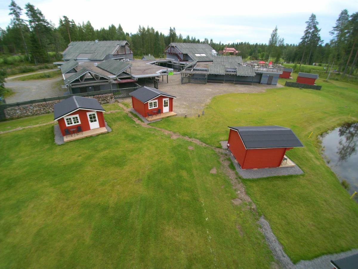 Kesaeaitat Hotell Ähtäri Exteriör bild
